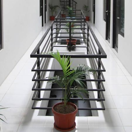 Hotel D'Paragon Dwikora Palembang Exterior foto
